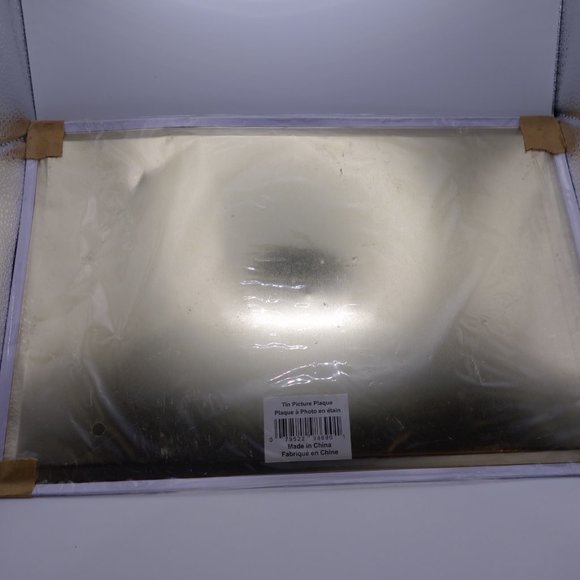 Two(2) Funny Car Champion Tin Picture Plaques (Tony Pedregon & Castrol Racing) - Picture 11 of 13